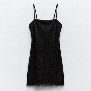 NWT ZARA SHORT DRESS WITH LACE